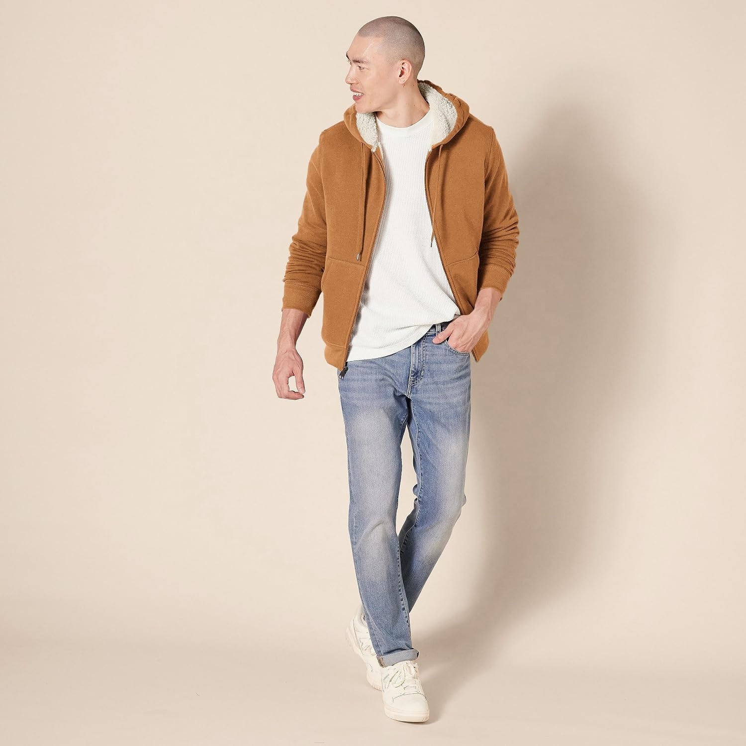 image:imageAmazon Essentials Mens SherpaLined FullZip Fleece Hoodie SweatshirtToffee Brown