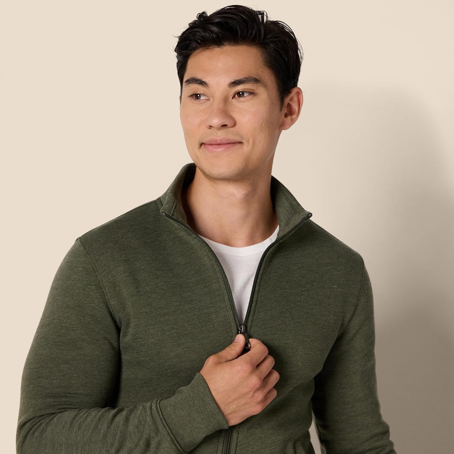 image:imageAmazon Essentials Mens Standard FullZip Fleece Mock Neck Midweight Sweatshirt with PocketsOlive Heather