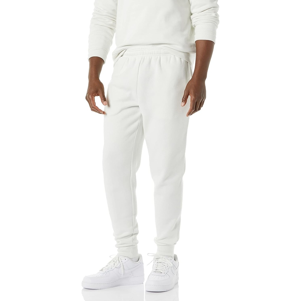 image:imageAmazon Essentials Mens Relaxed Fit Fleece Joggers Sweatpants Drawstring Waist Tapered Leg Ribbed Cuffs Brushed InteriorLight Grey