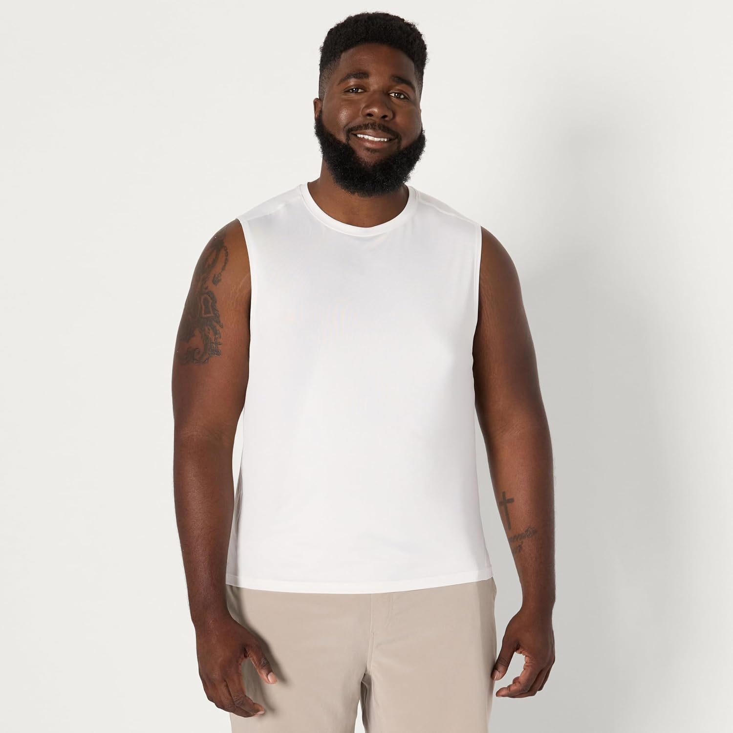 image:imageAmazon Essentials Mens Active Quick Dry MoistureWicking Tech Stretch Lightweight Sleeveless Muscle ShirtWhite