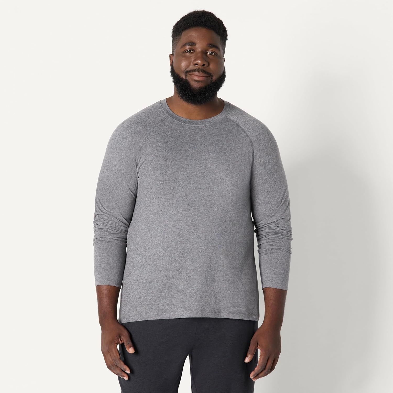 image:imageAmazon Essentials Mens Athletic Soft Performance Lightweight Long Sleeve Gym Workout Shirt Moisture Wicking 4Way StretchSpace Dye Grey