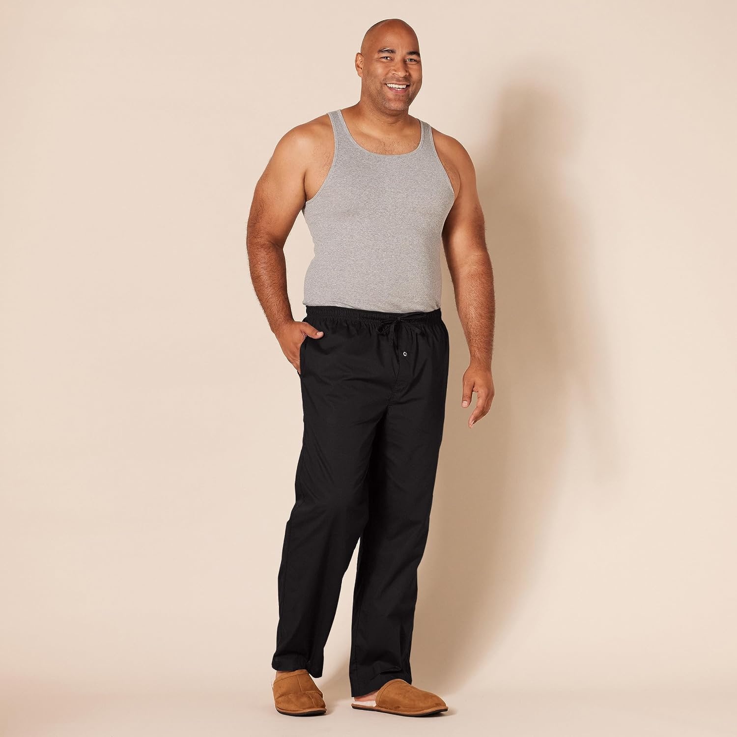 image:imageAmazon Essentials Mens Cotton Poplin StraightFit Pajama Pants with Pockets Elastic Waist DrawstringBlack
