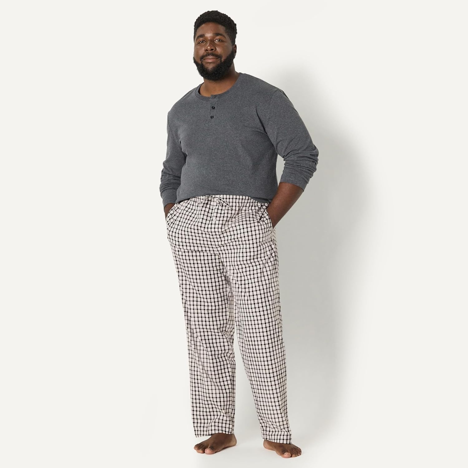 image:imageAmazon Essentials Mens Cotton Poplin StraightFit Pajama Pants with Pockets Elastic Waist DrawstringBlack Grey Plaid