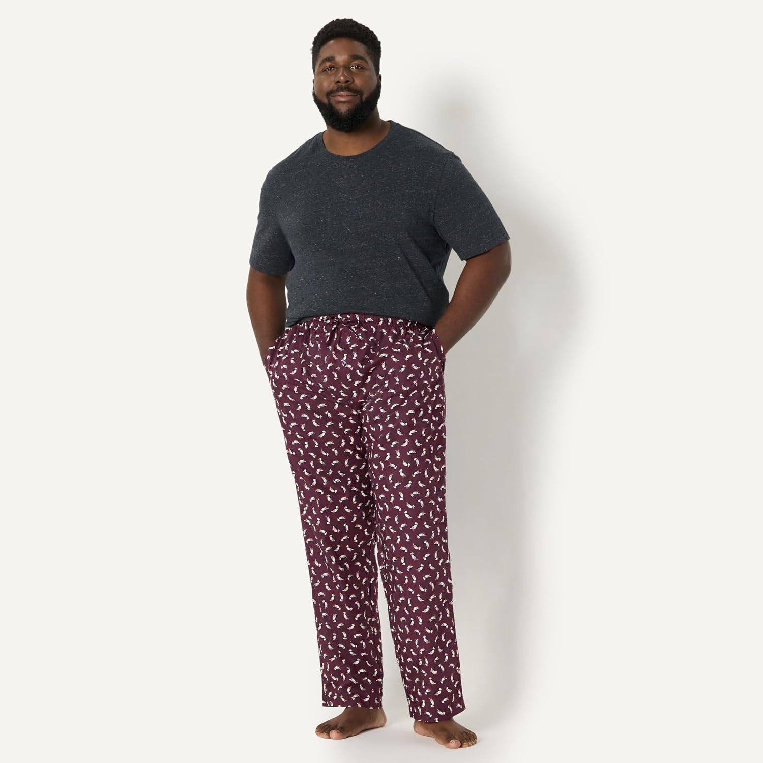 image:imageAmazon Essentials Mens Cotton Poplin StraightFit Pajama Pants with Pockets Elastic Waist DrawstringBurgundy Puffin