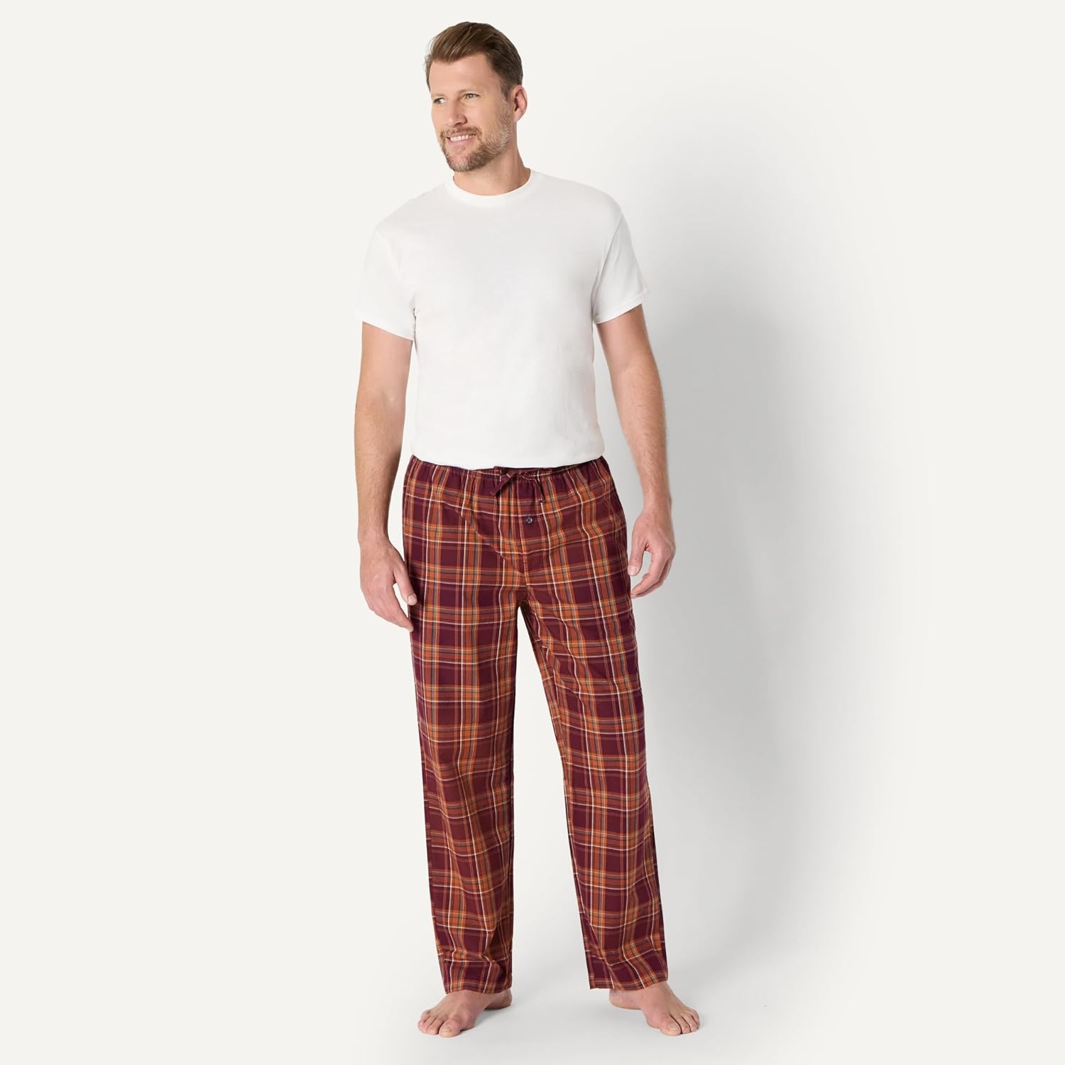 image:imageAmazon Essentials Mens Cotton Poplin StraightFit Pajama Pants with Pockets Elastic Waist DrawstringBurgundy Rust Mix Plaid
