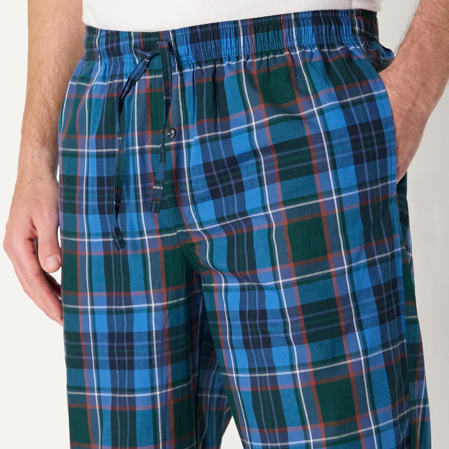 image:imageAmazon Essentials Mens Cotton Poplin StraightFit Pajama Pants with Pockets Elastic Waist DrawstringGreen Large Scale Plaid