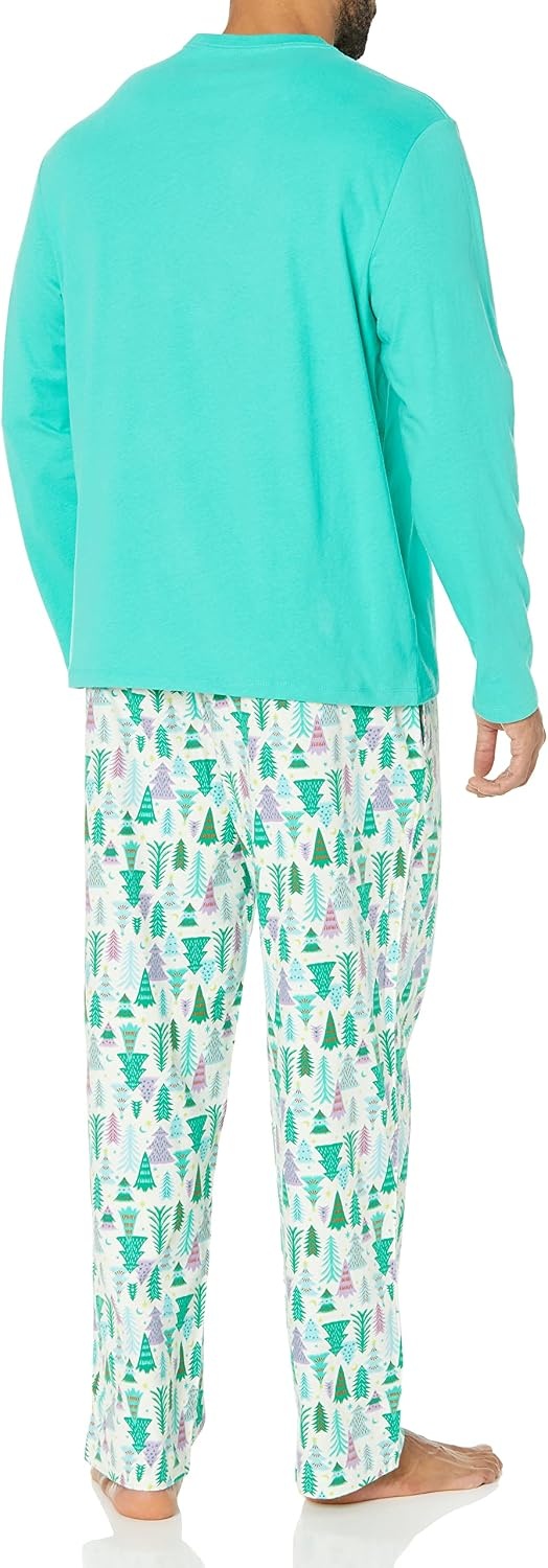 image:imageAmazon Essentials Mens Flannel Pant and LongSleeve TShirt Pajama SetEcru Festive Tree