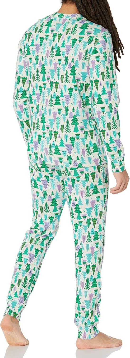 image:imageAmazon Essentials Mens Knit Pajama SetEcru Festive Tree