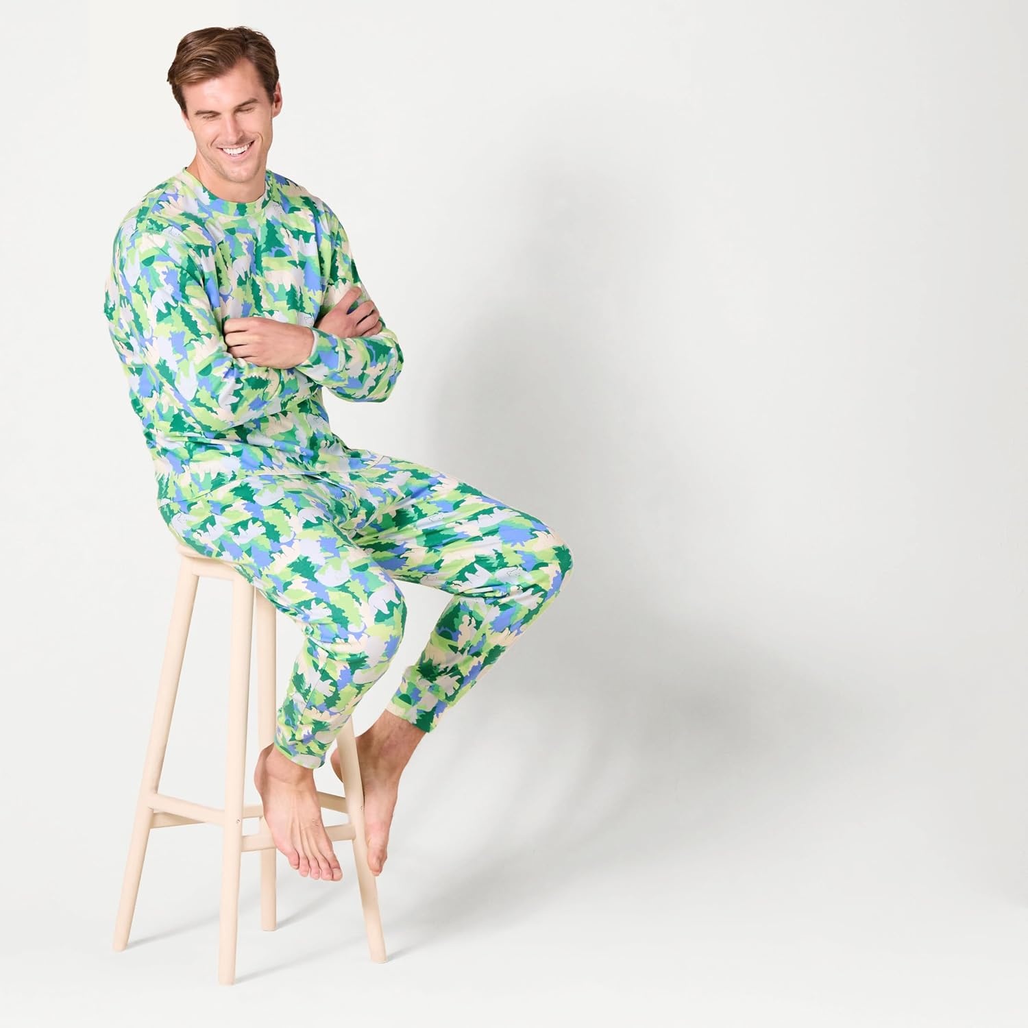 image:imageAmazon Essentials Mens Knit Pajama SetHoliday Bear