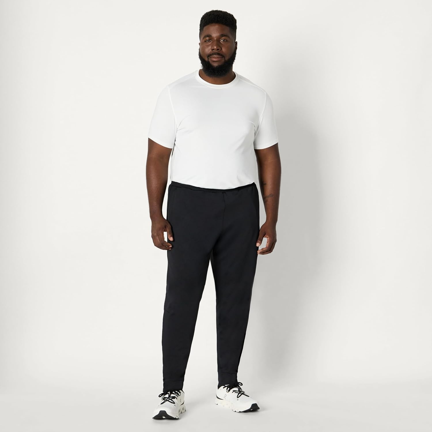 image:imageAmazon Essentials Mens Performance Stretch Training Jogger PantBlack