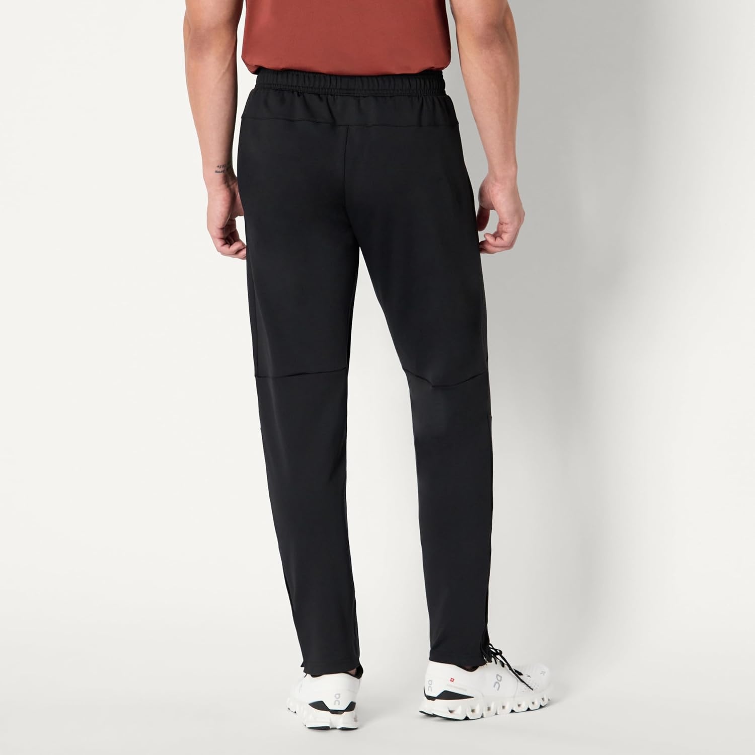 image:imageAmazon Essentials Mens Performance Stretch Training Jogger PantBlack