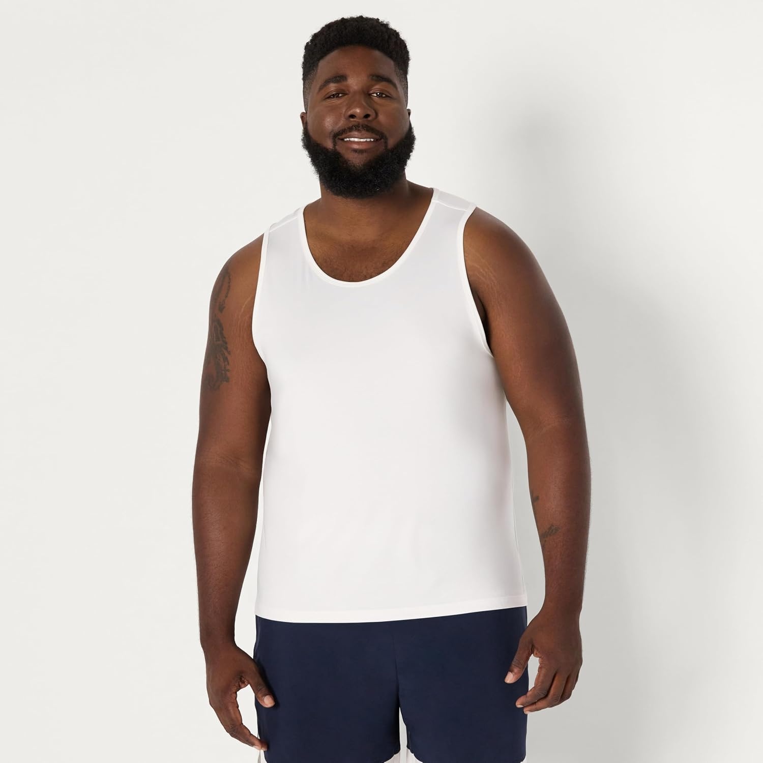 image:imageAmazon Essentials Mens Quick Dry Tech Stretch Active Sleeveless Gym Tank Top Workout ShirtWhite