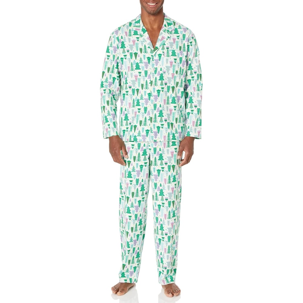 image:imageAmazon Essentials Mens Flannel Pajama SetEcru Festive Tree