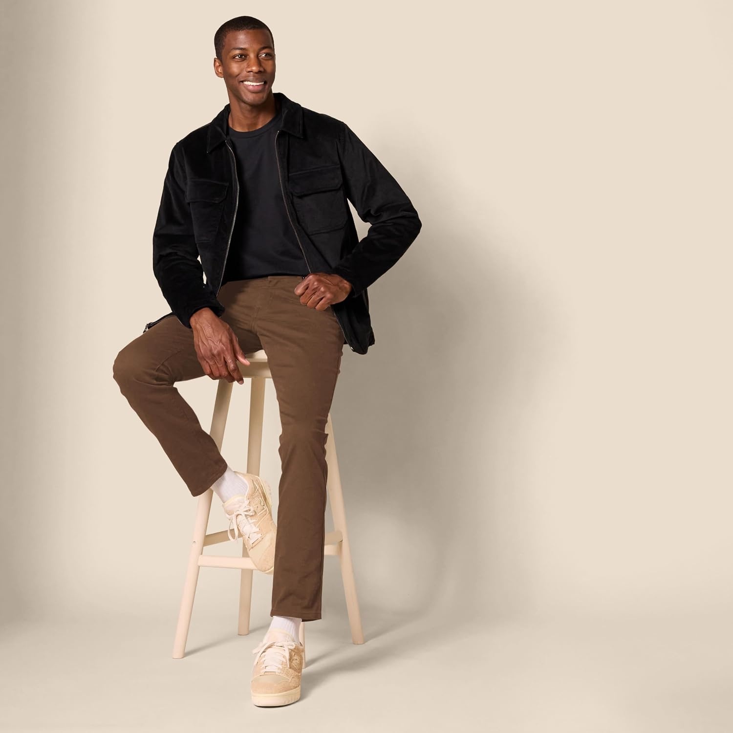 image:imageAmazon Essentials Mens 5Pocket Stretch Twill Casual PantsBrown
