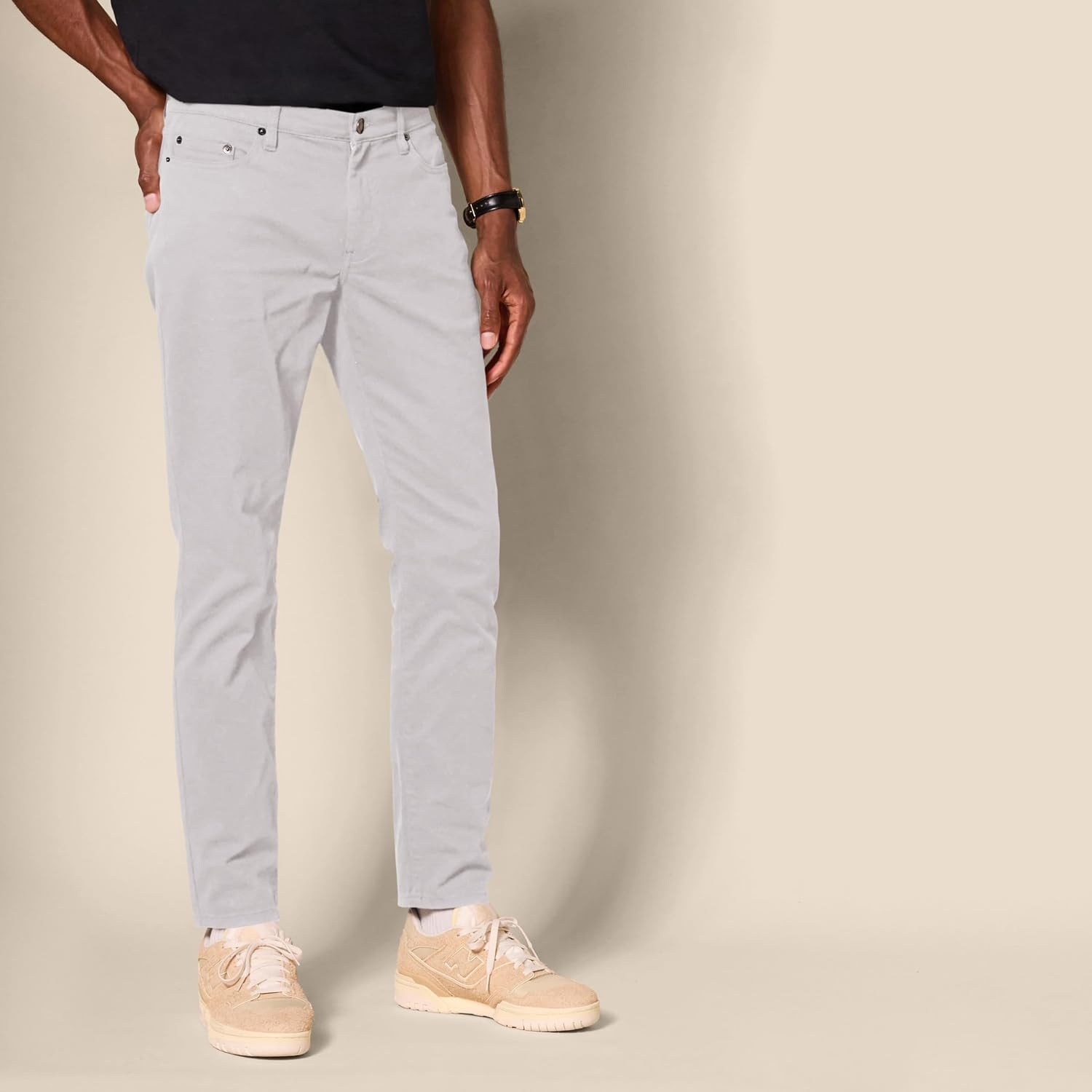 image:imageAmazon Essentials Mens 5Pocket Stretch Twill Casual PantsLight Grey