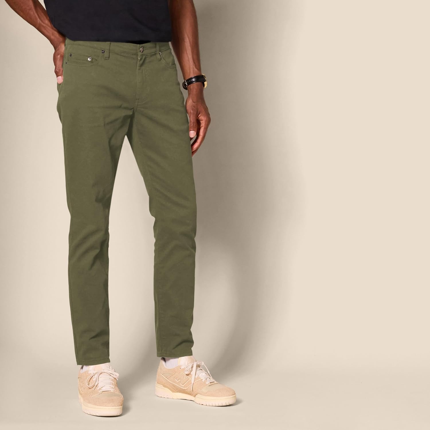 image:imageAmazon Essentials Mens 5Pocket Stretch Twill Casual PantsOlive