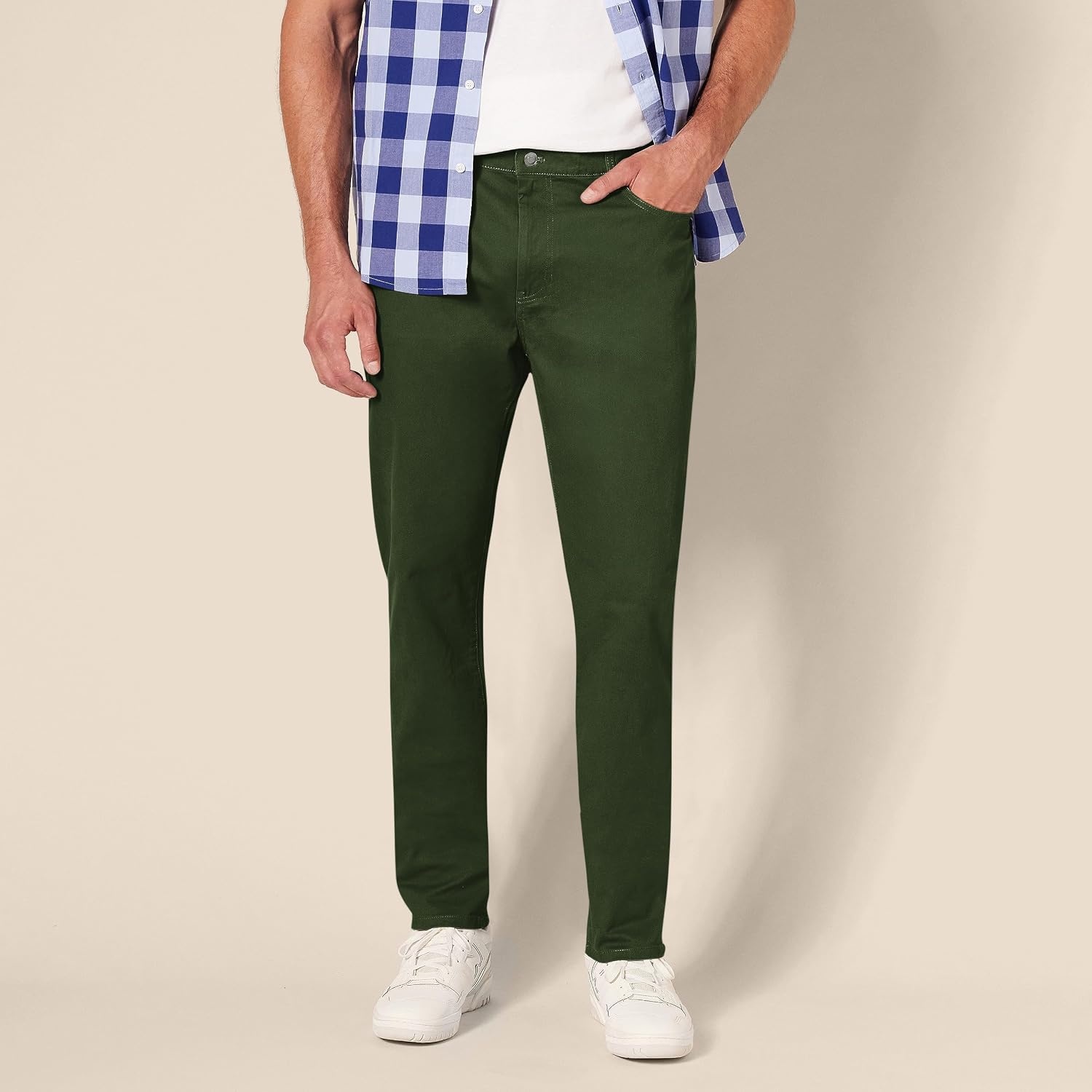 image:imageAmazon Essentials Mens 5Pocket Stretch Twill PantsDark Olive