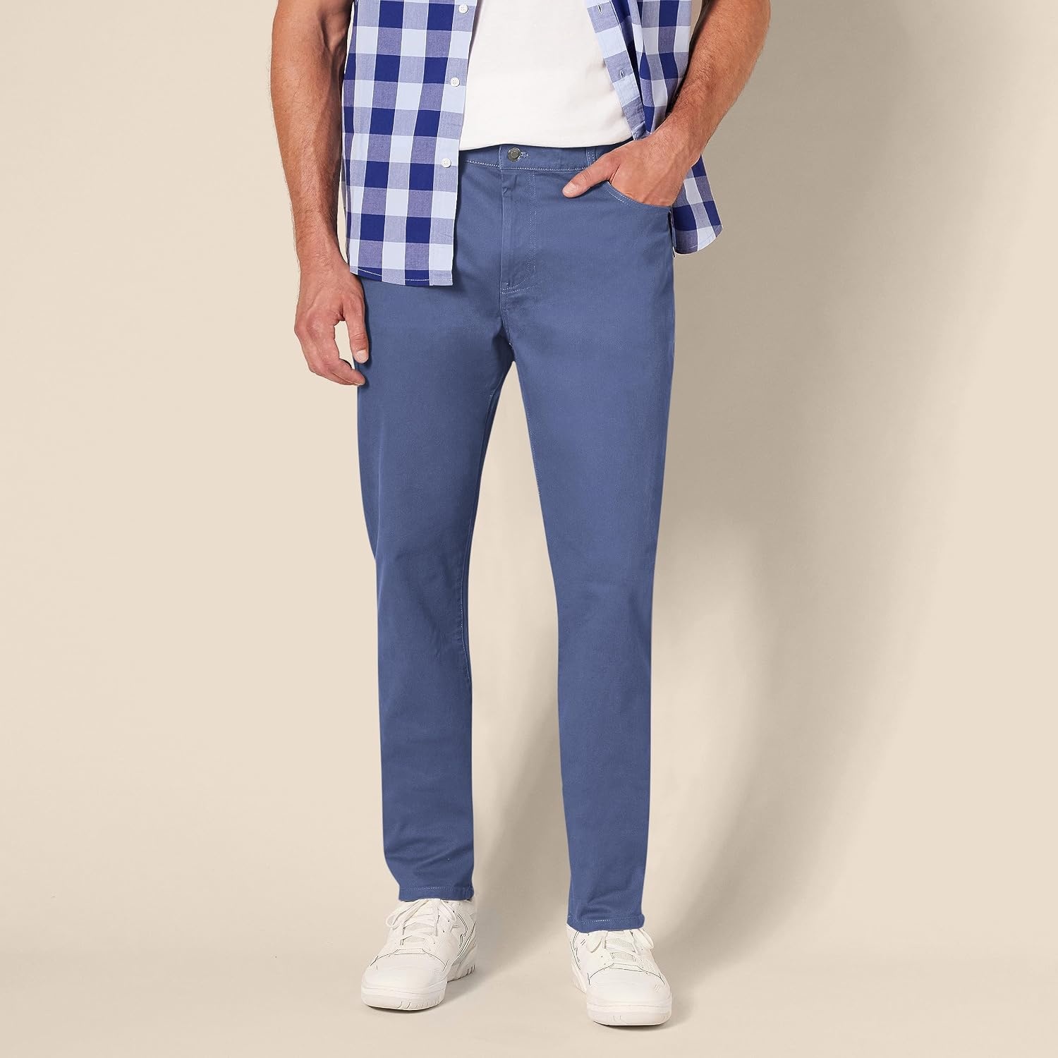 image:imageAmazon Essentials Mens 5Pocket Stretch Twill PantsIndigo Blue