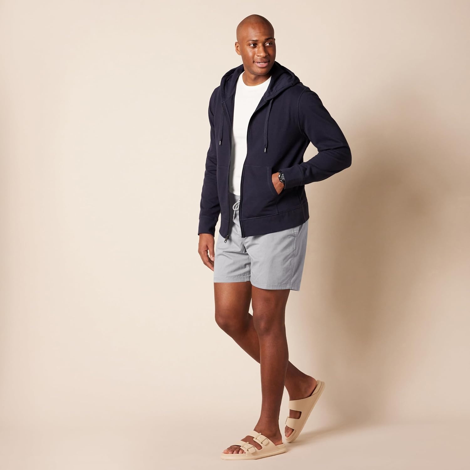 image:imageAmazon Essentials Mens 6 Inseam Regular Fit Drawstring Shorts with Elastic Waist and PocketsLight Grey