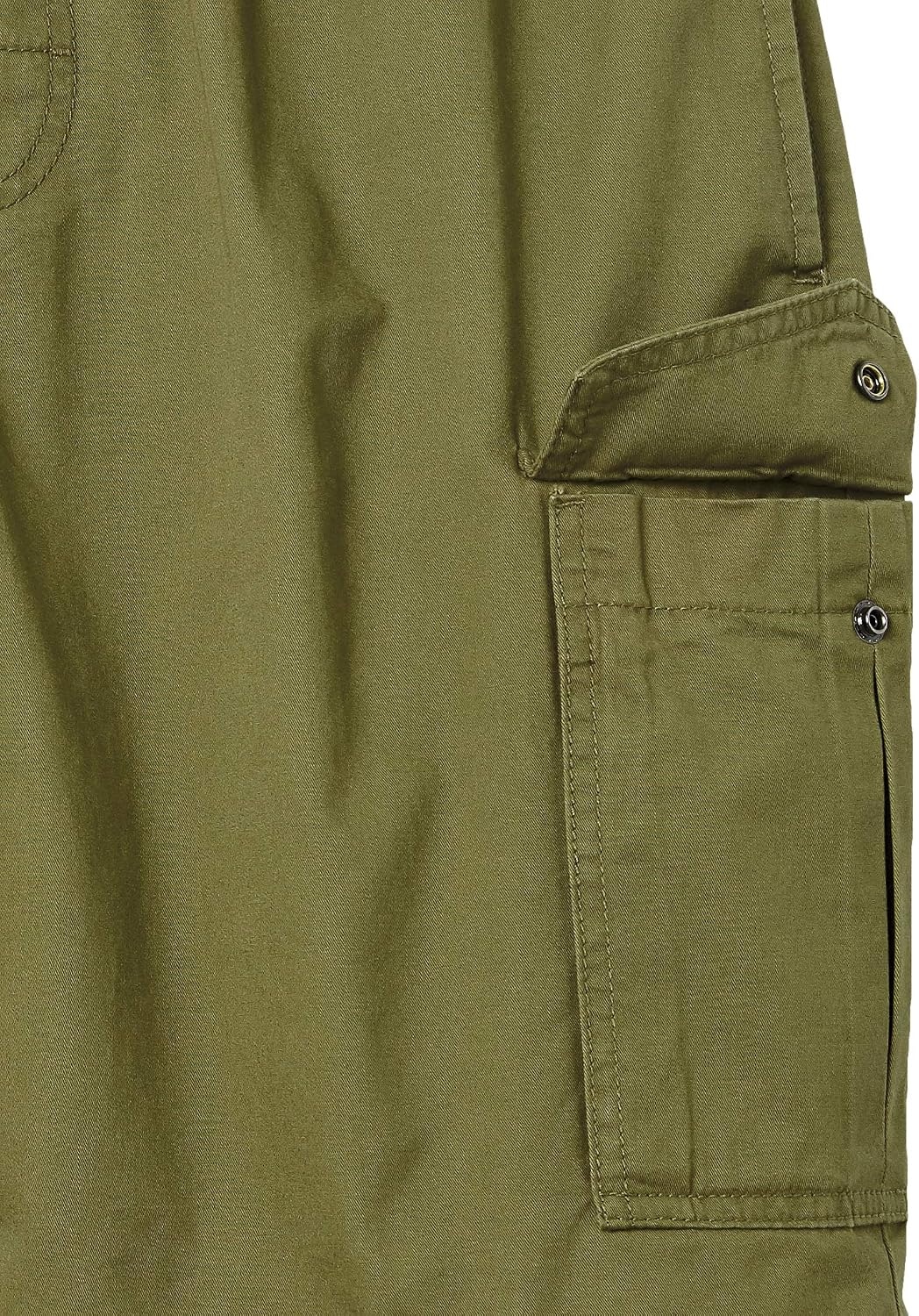 image:imageAmazon Essentials Mens 9 Elastic Waist Cargo ShortsOlive