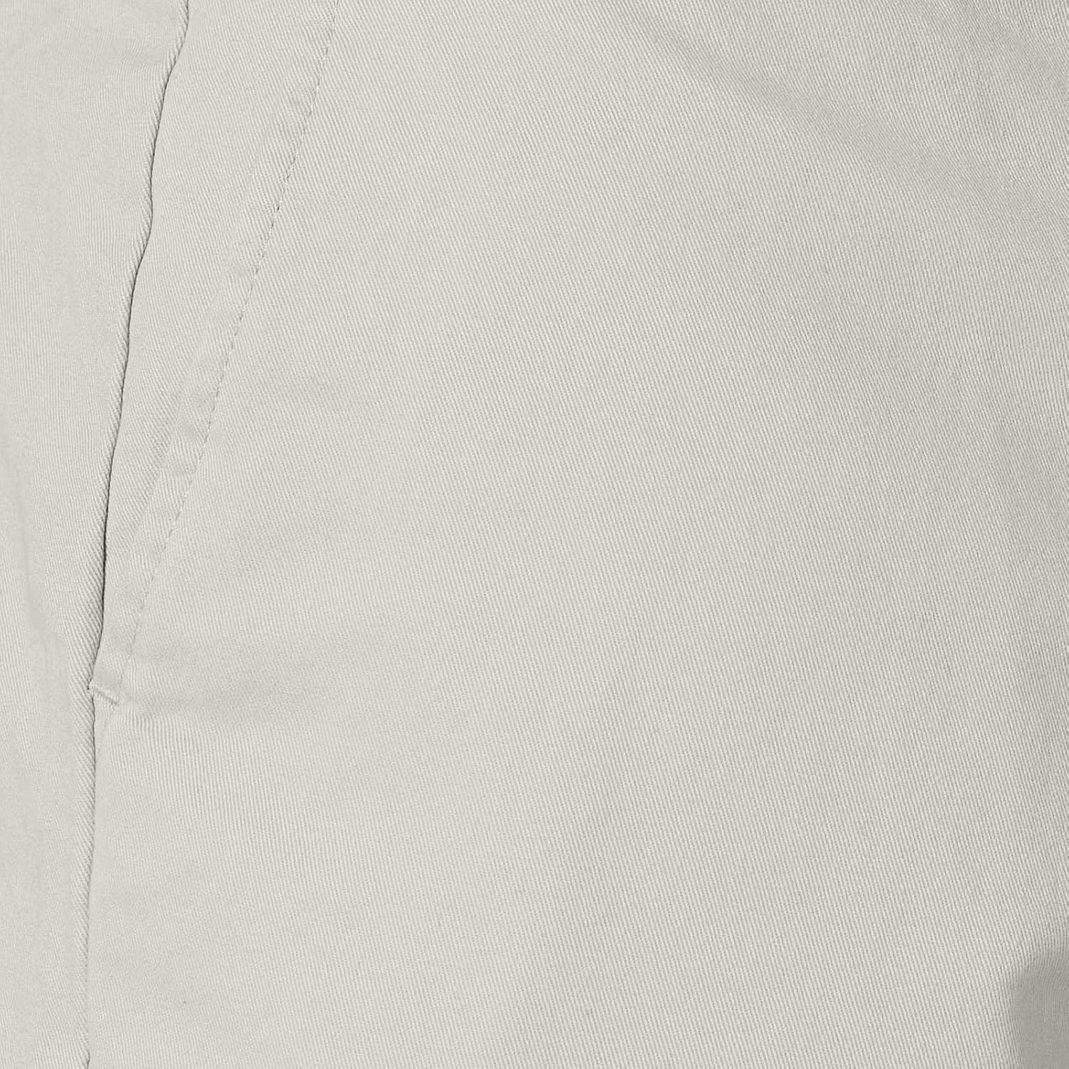 image:imageAmazon Essentials Mens ClassicFit 9 Cotton Twill Chino Shorts with ButtonThrough PocketsSilver