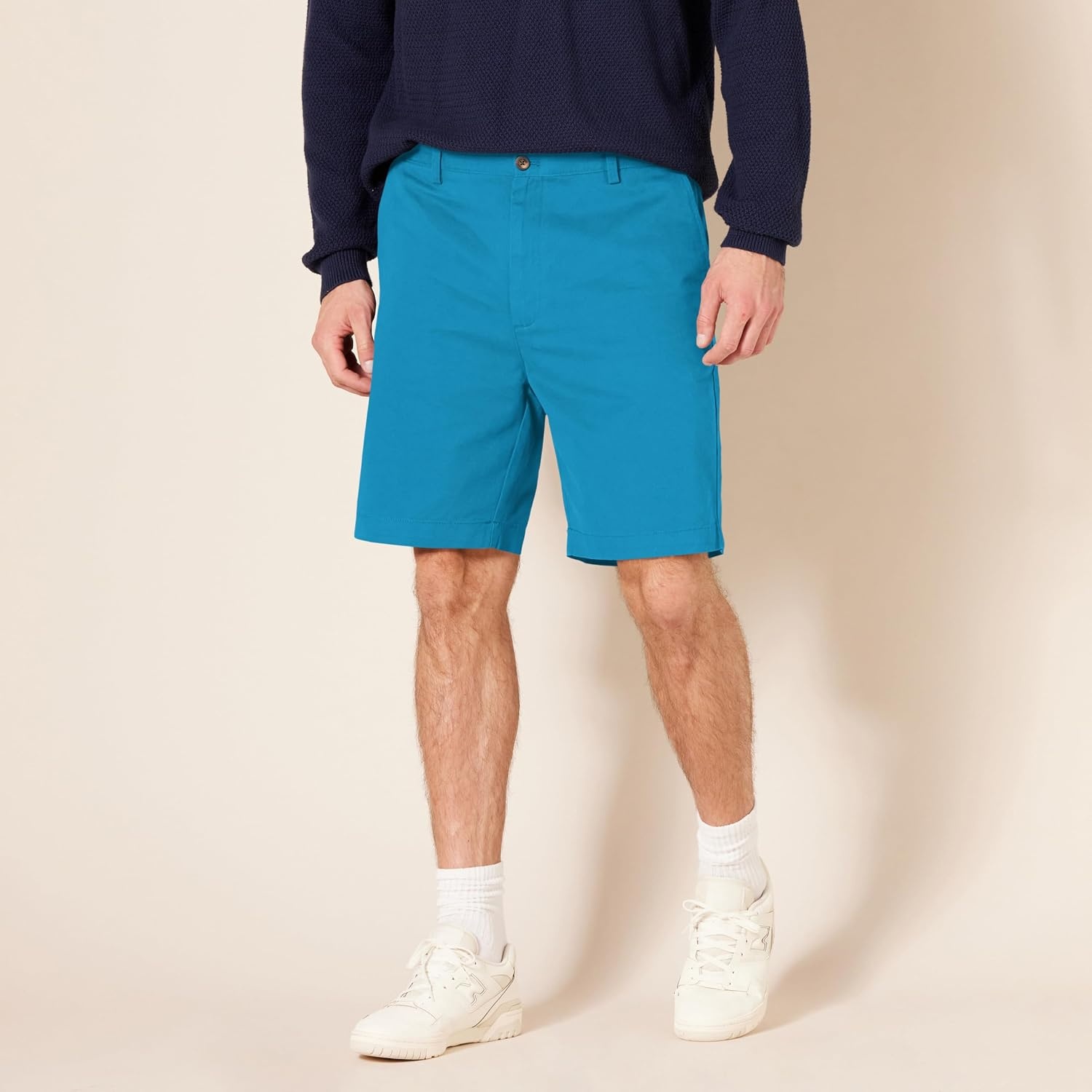 image:imageAmazon Essentials Mens ClassicFit 9 Cotton Twill Chino Shorts with ButtonThrough PocketsTeal