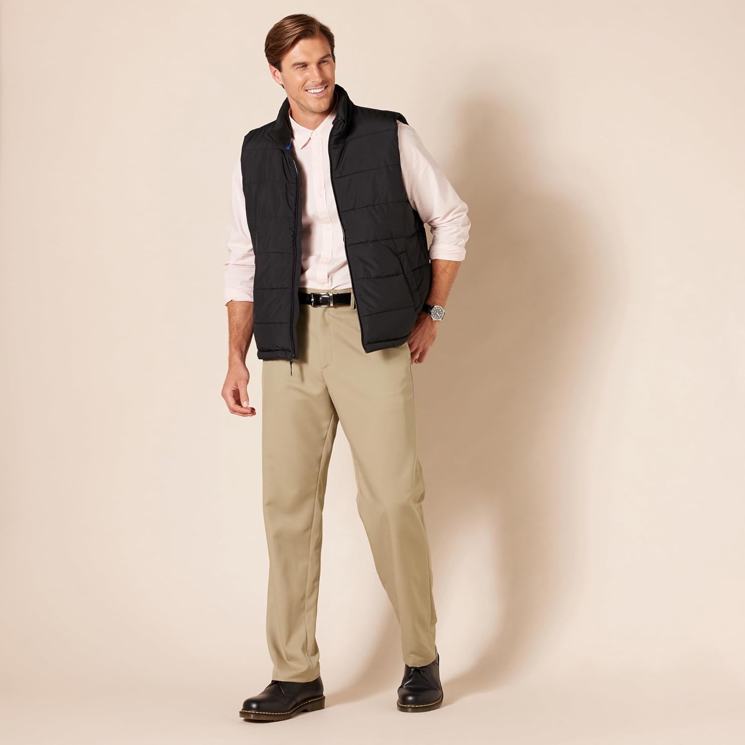 image:imageAmazon Essentials Mens ClassicFit ExpandableWaist FlatFront Dress PantsKhaki Brown