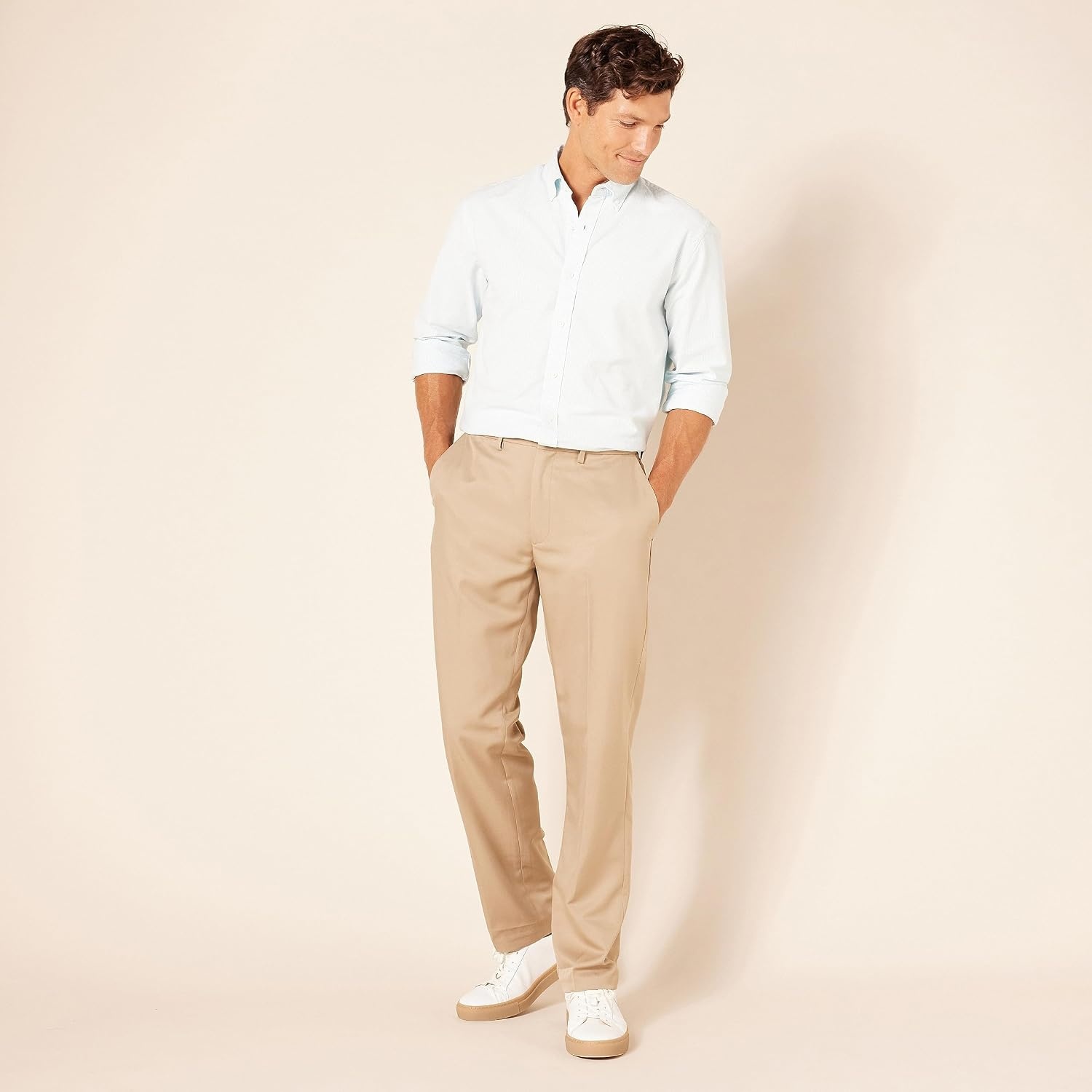 image:imageAmazon Essentials Mens ClassicFit ExpandableWaist FlatFront Dress PantsKhaki Brown