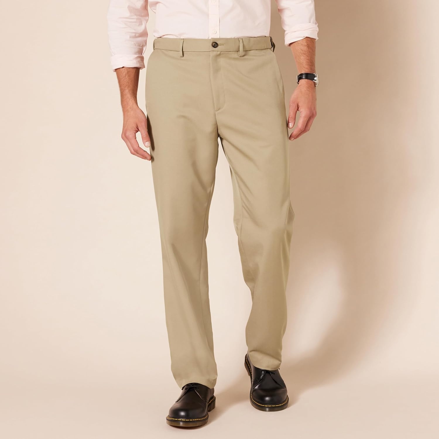 image:imageAmazon Essentials Mens ClassicFit ExpandableWaist FlatFront Dress PantsKhaki Brown