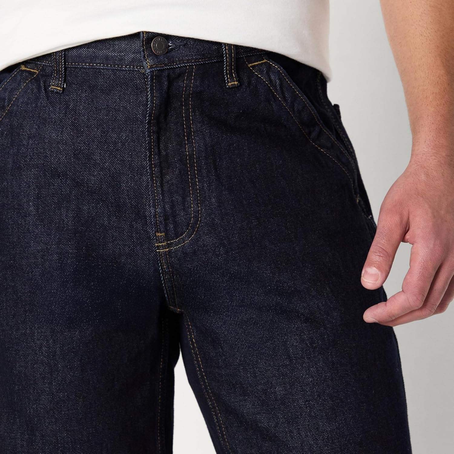 image:imageAmazon Essentials Mens Heavyweight Rigid RelaxedFit Workwear Carpenter Jeans with PocketsRinse