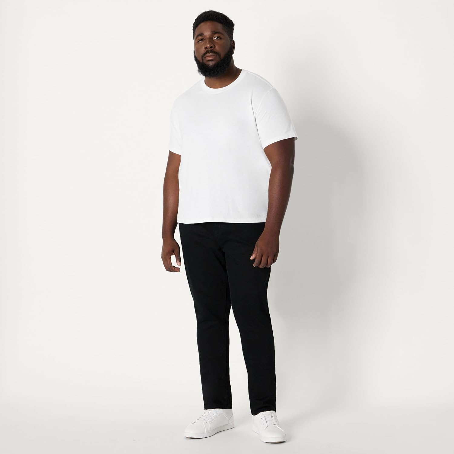 image:imageAmazon Essentials Mens Low Stretch SlimFit Jean Tapered Leg Vintage Inspired Midweight DenimBlackmidweight