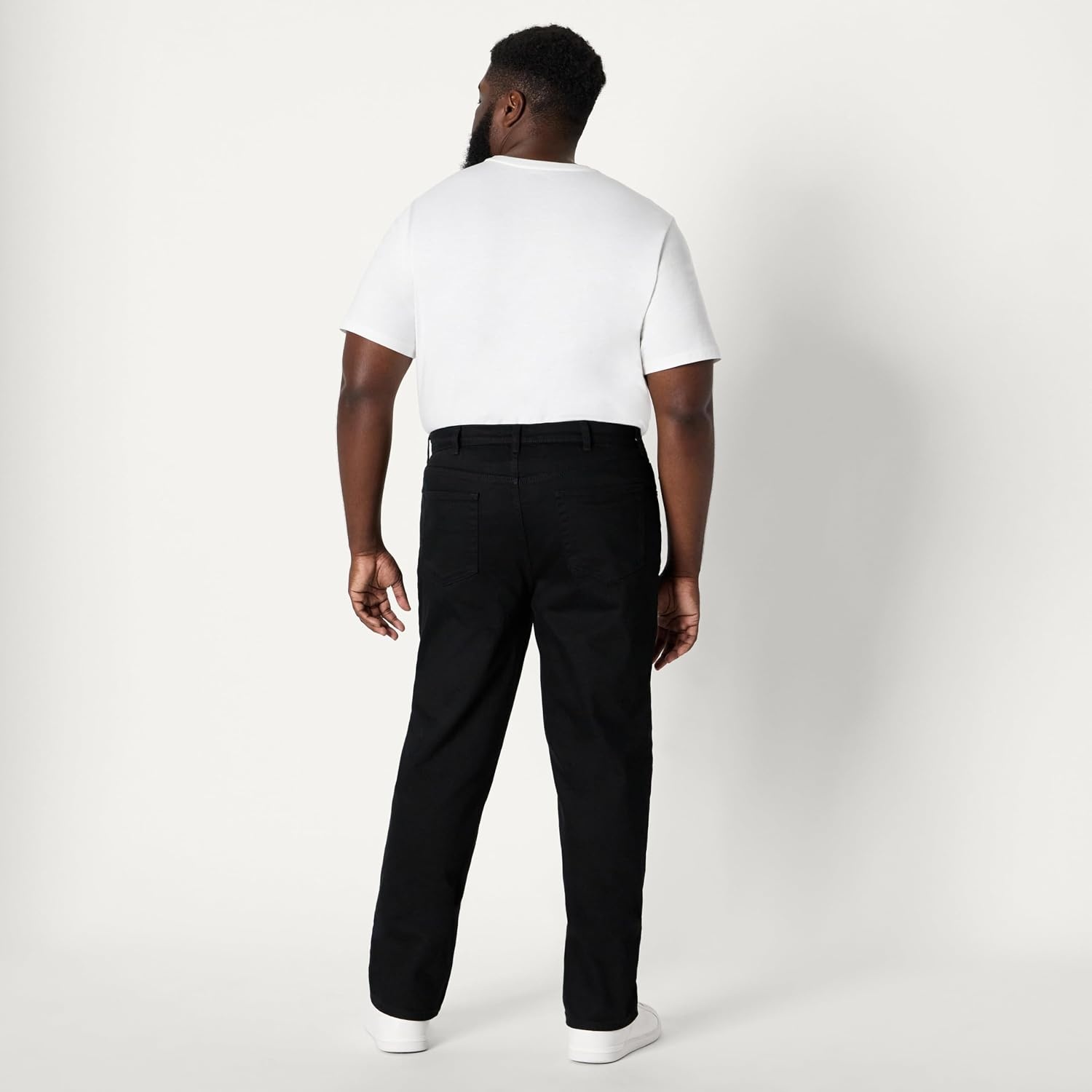 image:imageAmazon Essentials Mens Low Stretch StraightFit JeansBlackheavyweight