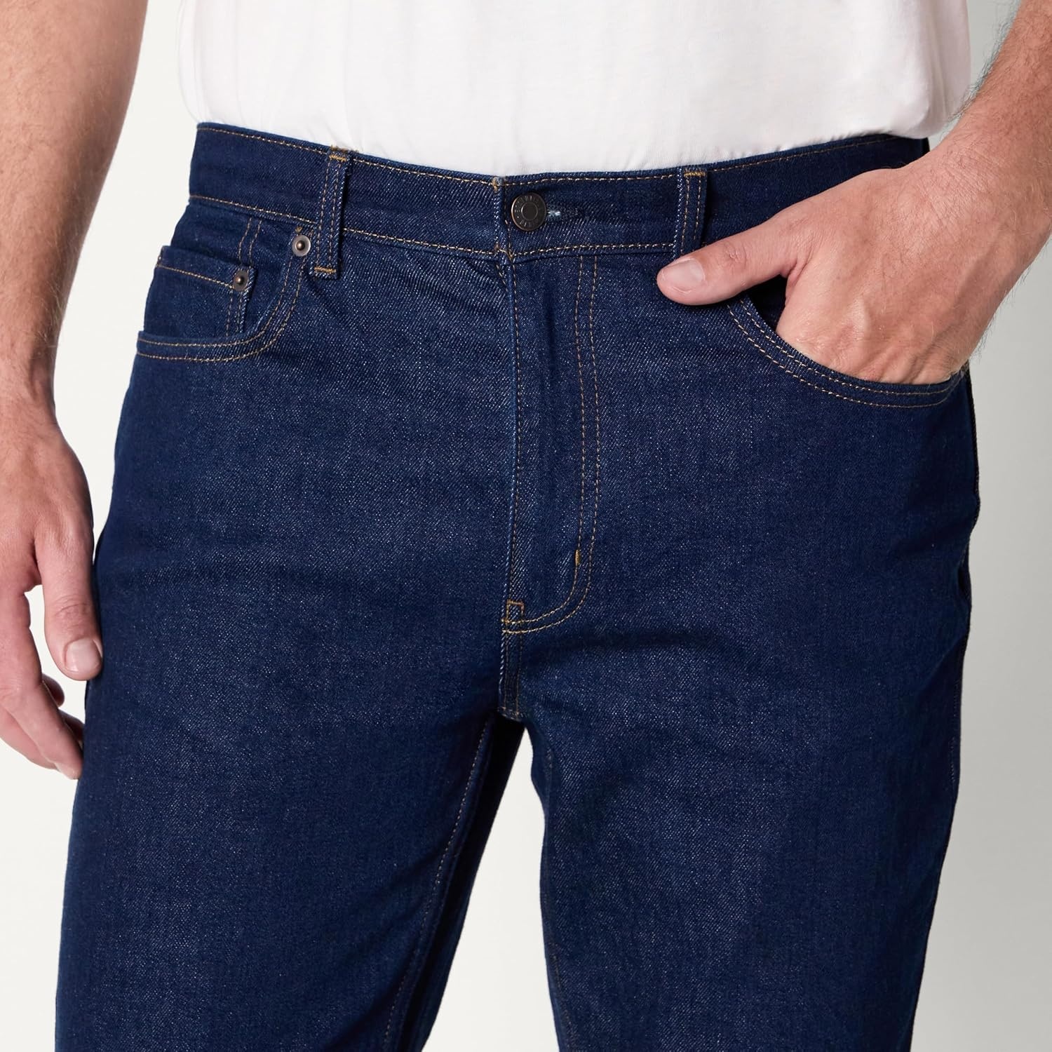 image:imageAmazon Essentials Mens Low Stretch StraightFit JeansRinse