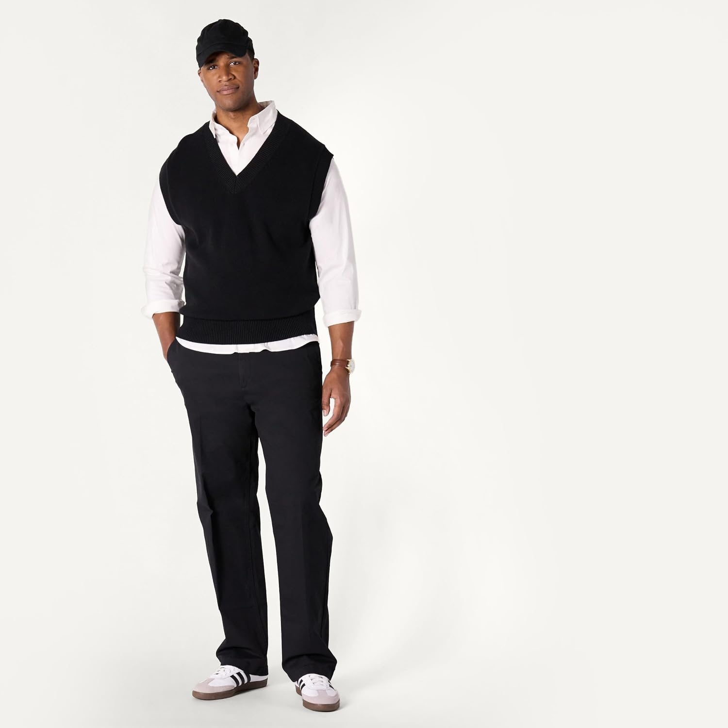 image:imageAmazon Essentials Mens RelaxedFit Cotton Chino PantBlack