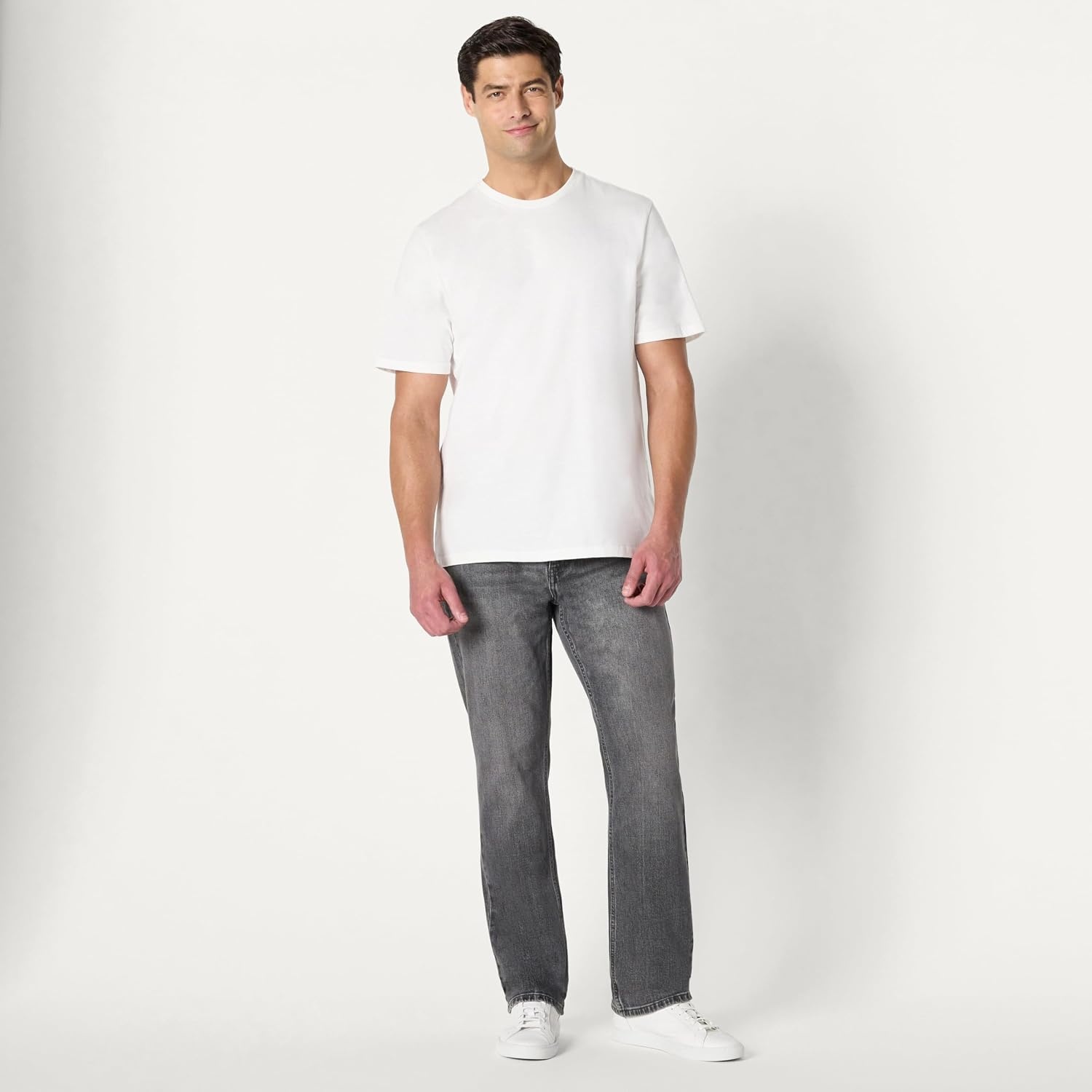image:imageAmazon Essentials Mens RelaxedFit JeansGrey Wash