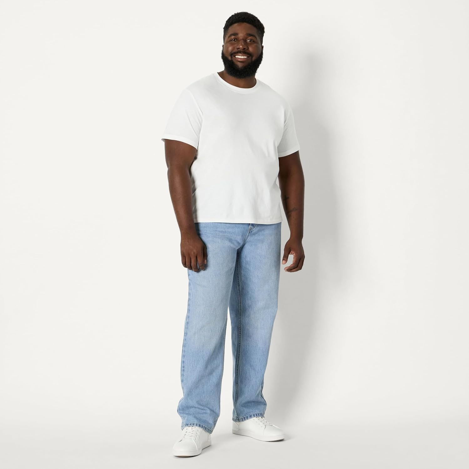 image:imageAmazon Essentials Mens RelaxedFit JeansVintage Blue