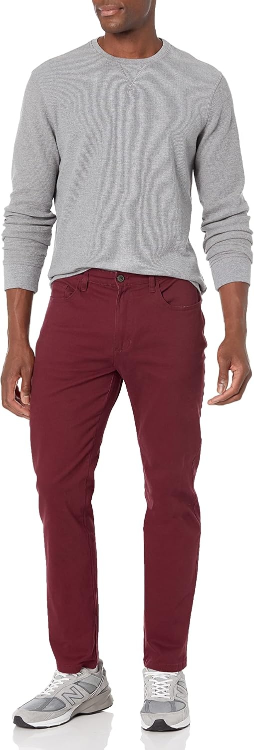 image:imageAmazon Essentials Mens SkinnyFit 5Pocket Stretch Twill Chino PantsBurgundy
