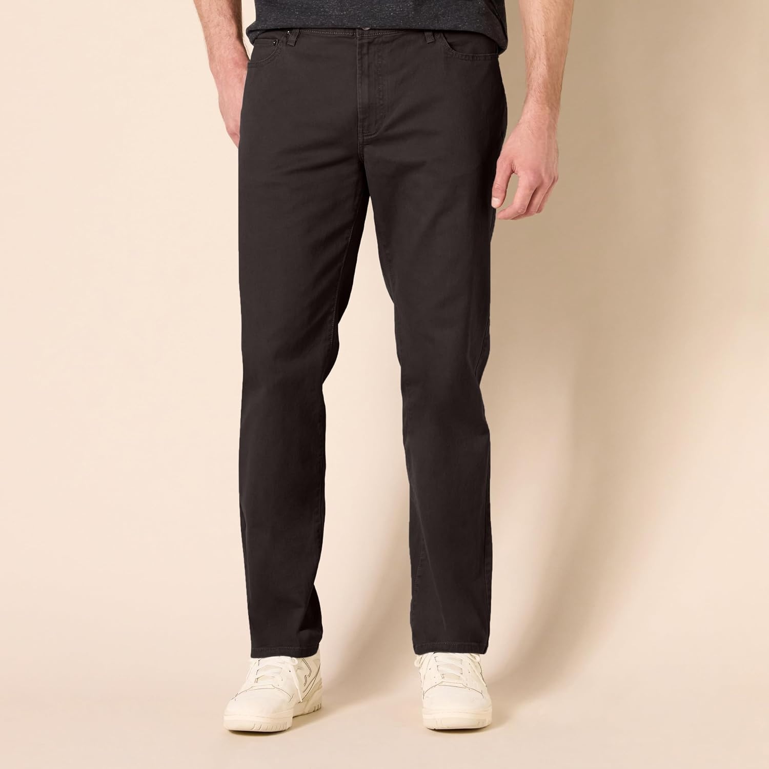 image:imageAmazon Essentials Mens SkinnyFit 5Pocket Stretch Twill Chino PantsGrey