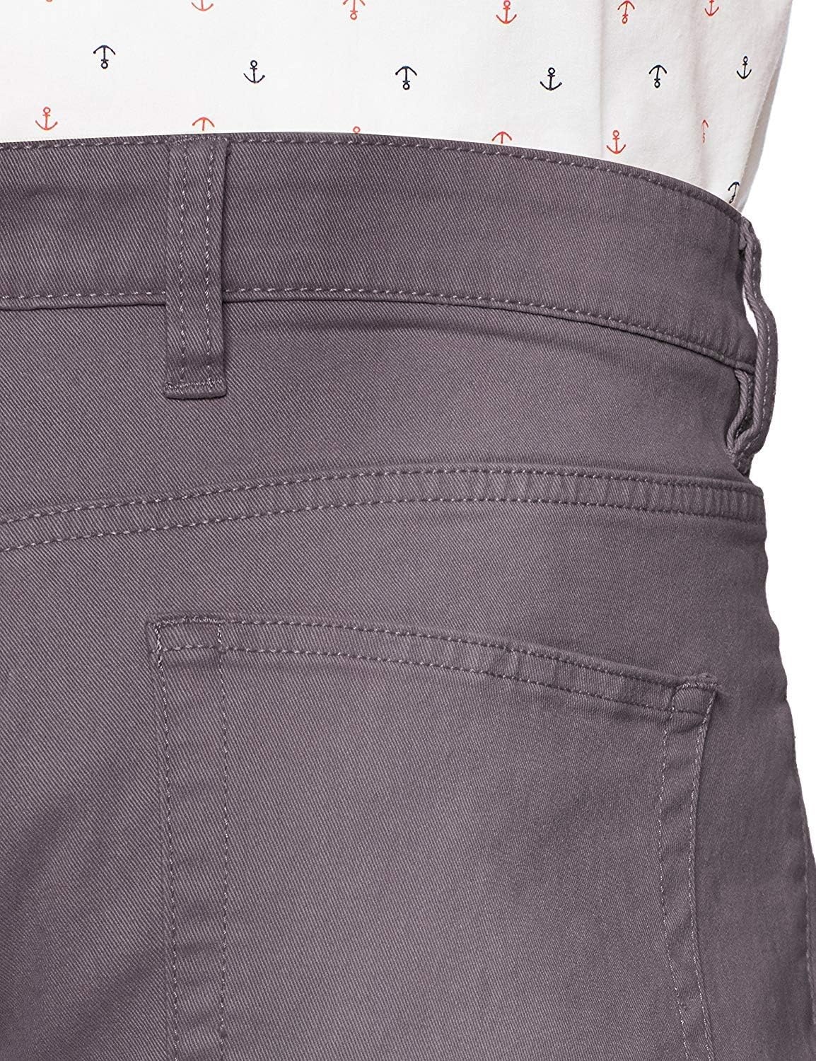 image:imageAmazon Essentials Mens SkinnyFit 5Pocket Stretch Twill Chino PantsGrey
