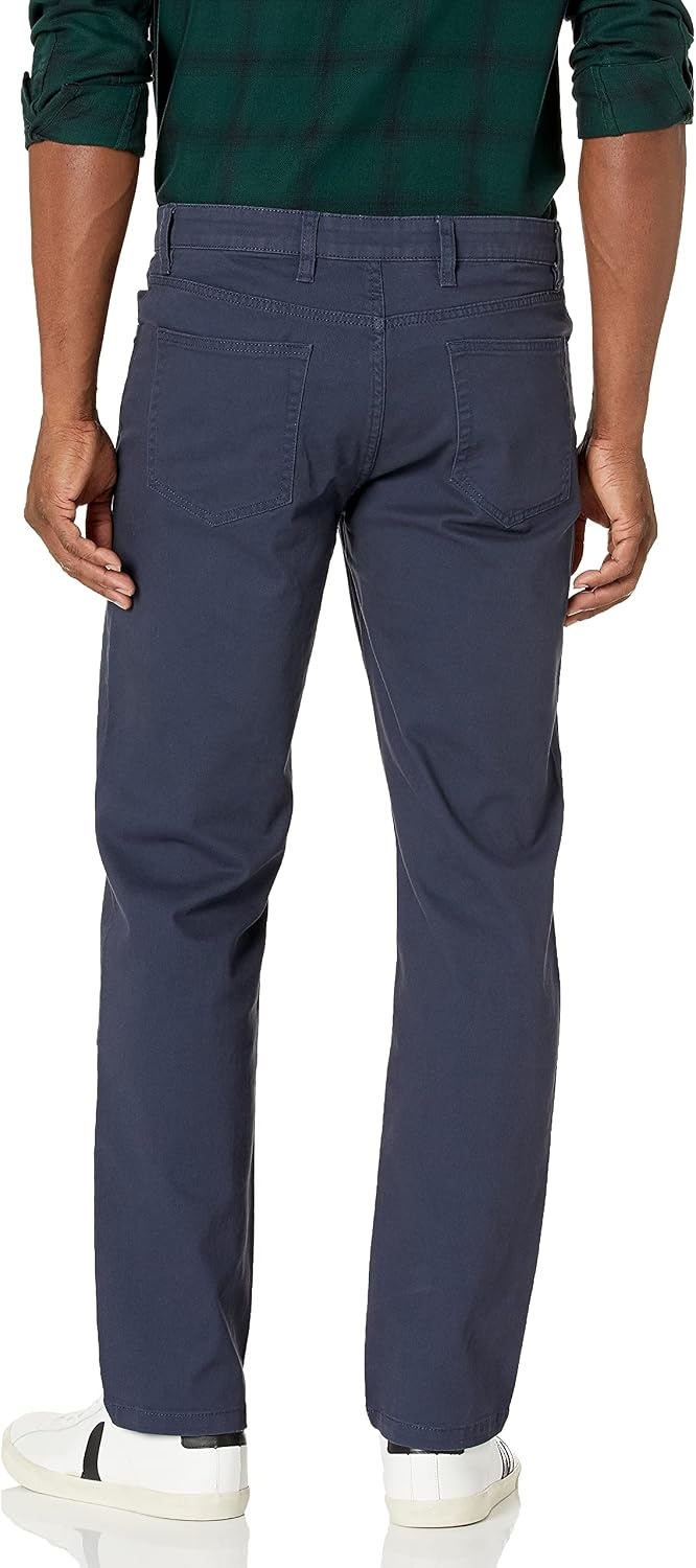 image:imageAmazon Essentials Mens SkinnyFit 5Pocket Stretch Twill Chino PantsNavy