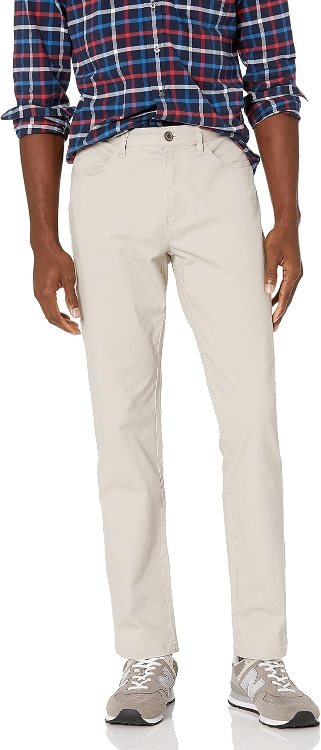 image:imageAmazon Essentials Mens SkinnyFit 5Pocket Stretch Twill Chino PantsStone