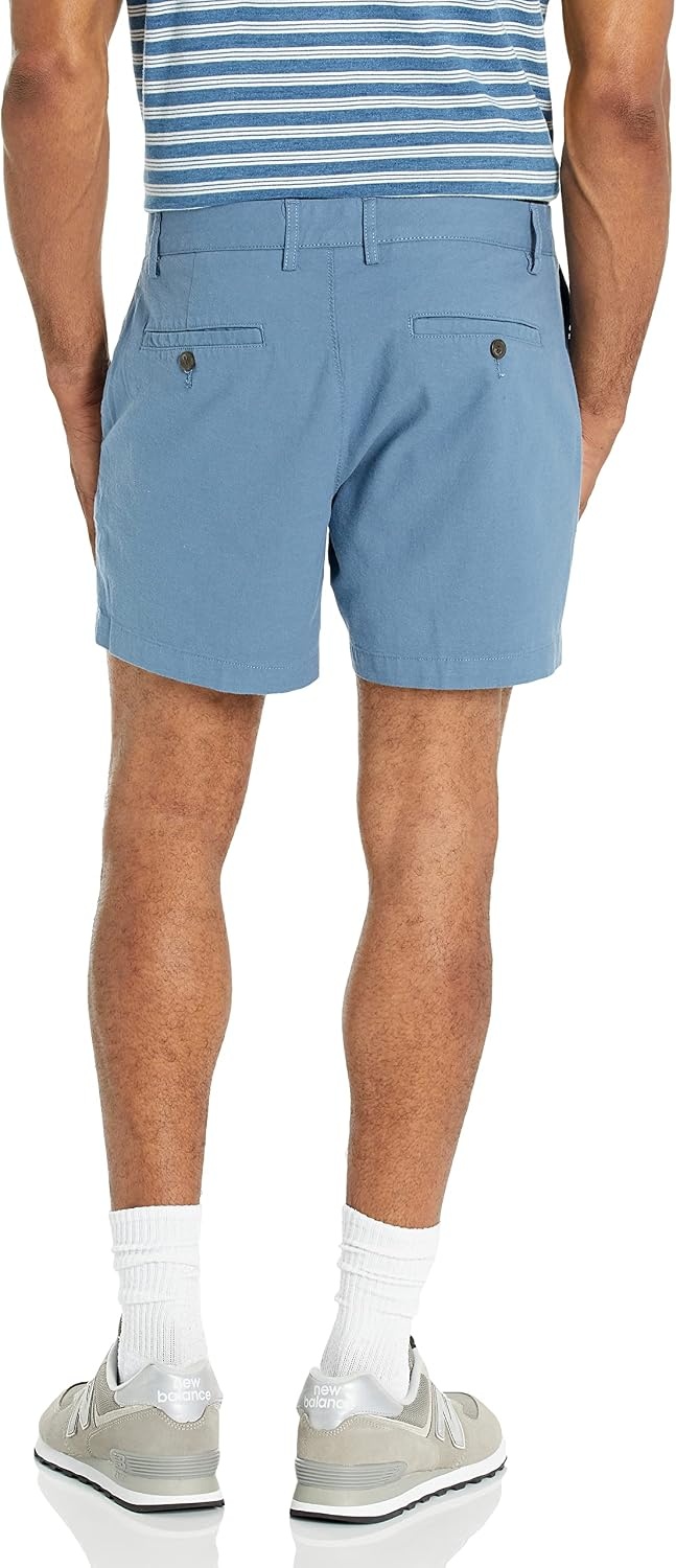 image:imageAmazon Essentials Mens SlimFit 5 Lightweight Comfort Stretch Oxford Cotton ShortsBlue
