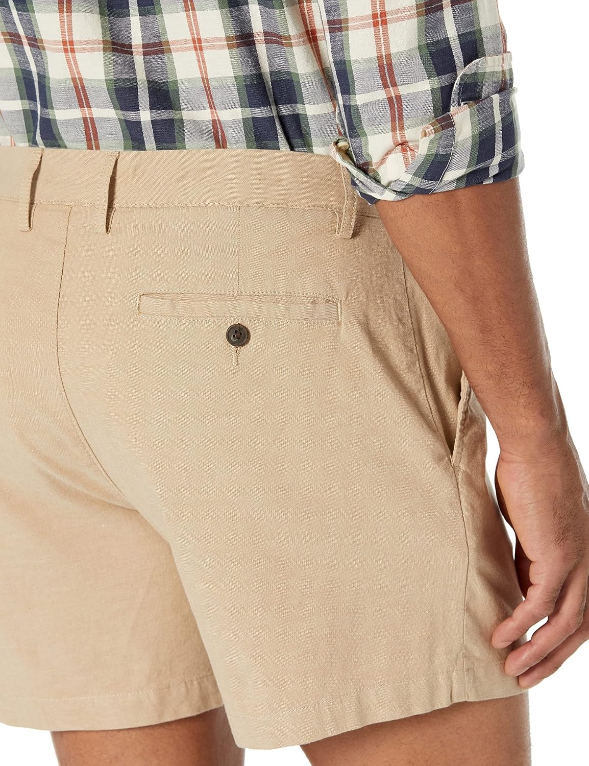 image:imageAmazon Essentials Mens SlimFit 5 Lightweight Comfort Stretch Oxford Cotton ShortsKhaki Brown