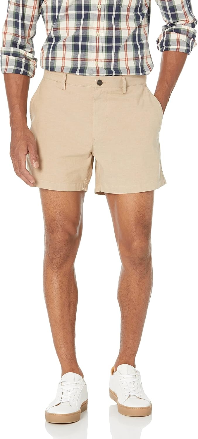 image:imageAmazon Essentials Mens SlimFit 5 Lightweight Comfort Stretch Oxford Cotton ShortsKhaki Brown