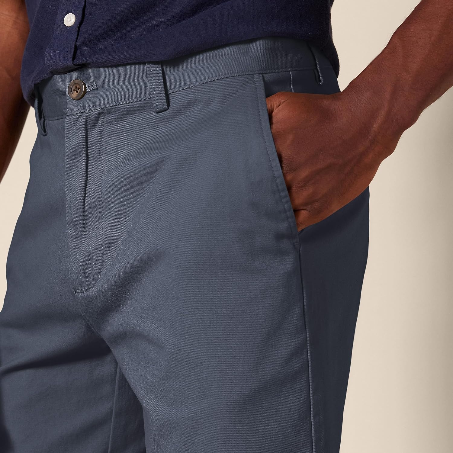 image:imageAmazon Essentials Mens SlimFit 7 Chino ShortsDark Navy
