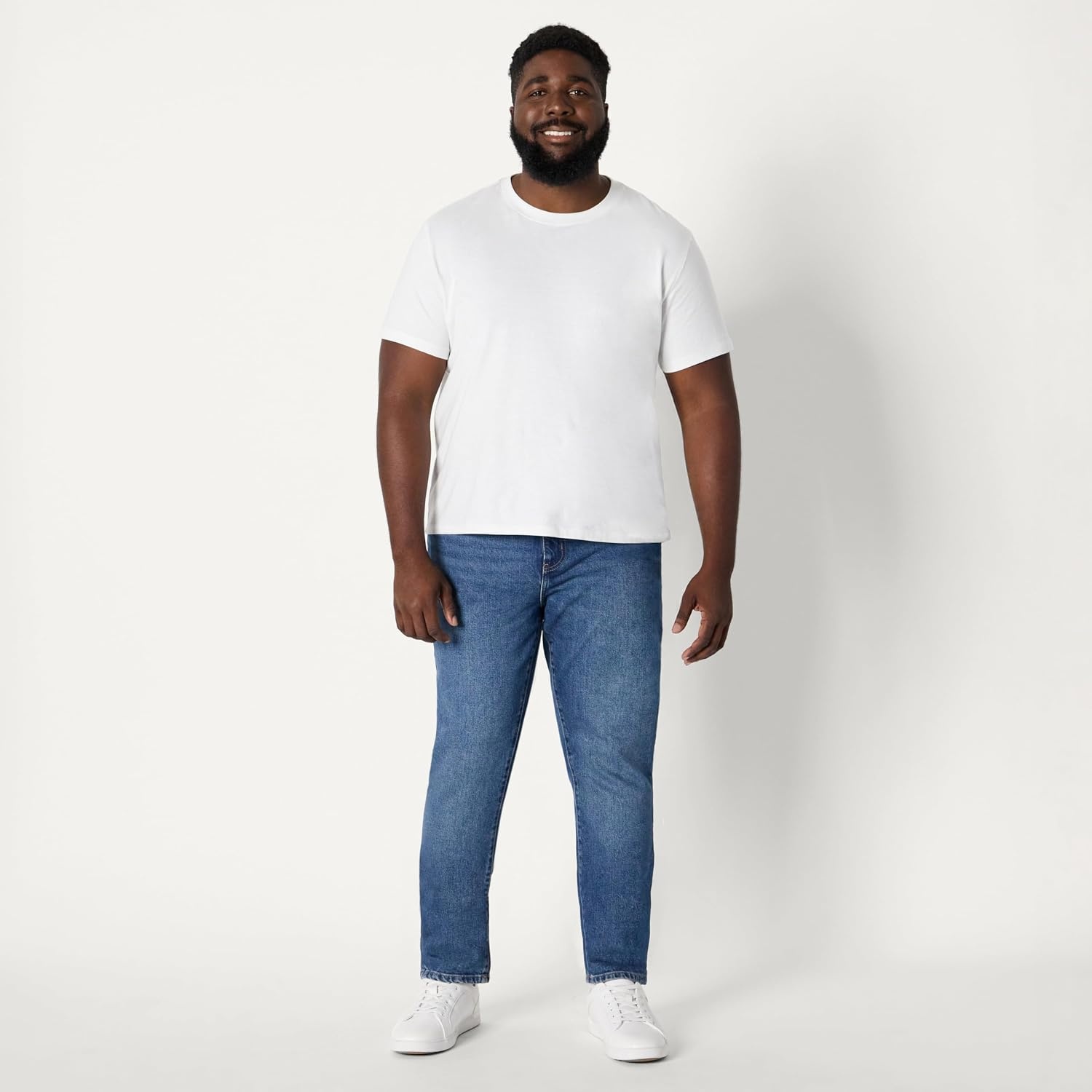 image:imageAmazon Essentials Mens SlimFit Jeans with Tapered Leg 5Pocket Styling Zip FlyStone Medium Wash