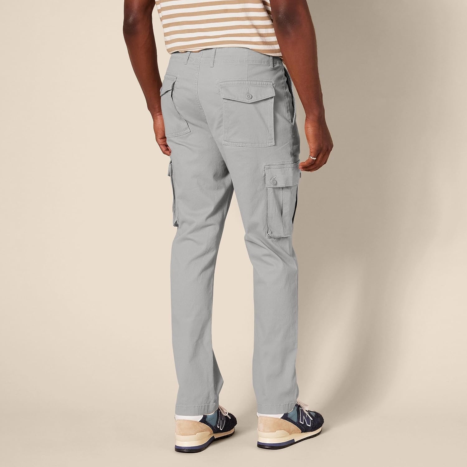 image:imageAmazon Essentials Mens SlimFit Stretch Cargo Pants with Tapered LegLight Grey