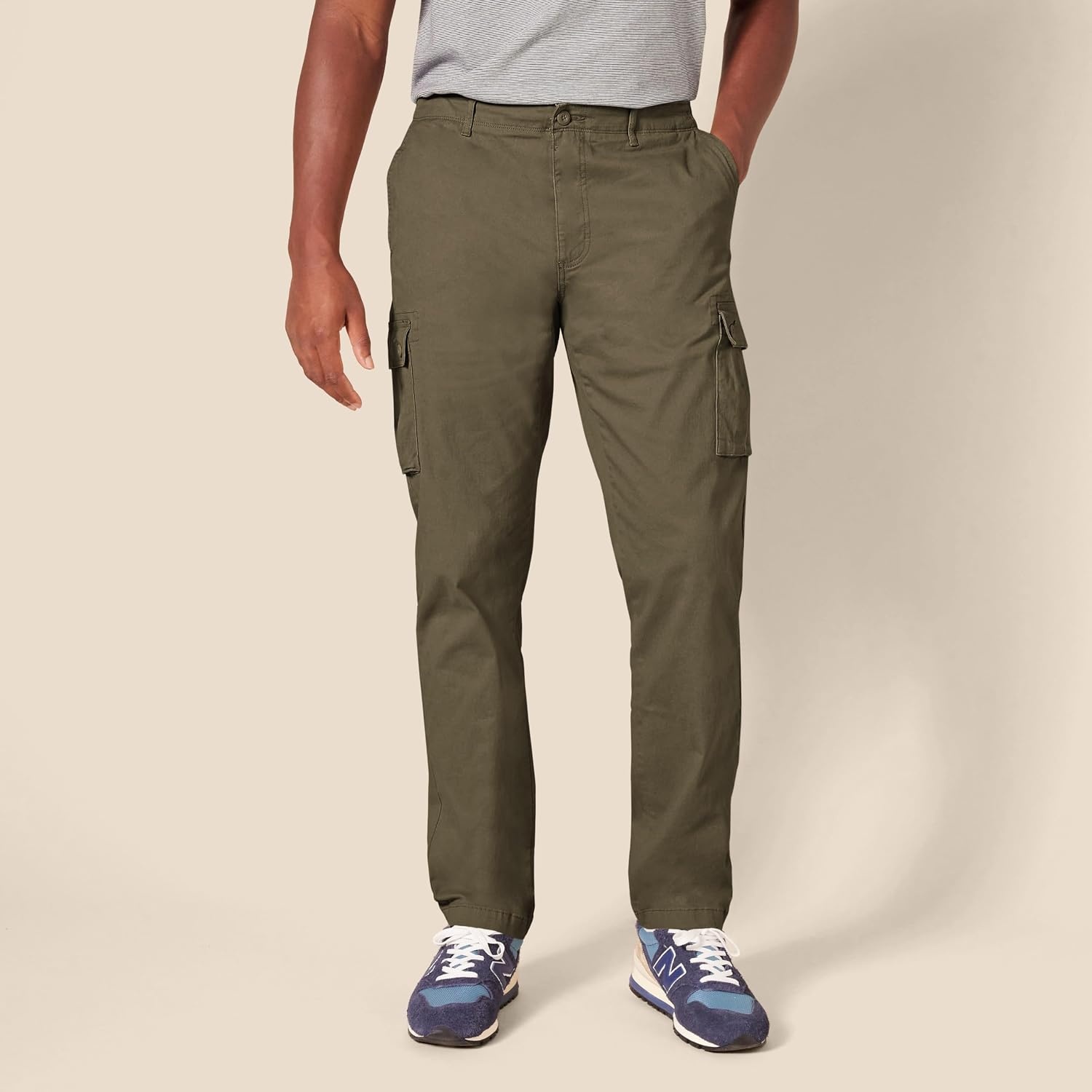 image:imageAmazon Essentials Mens SlimFit Stretch Cargo Pants with Tapered LegOlive