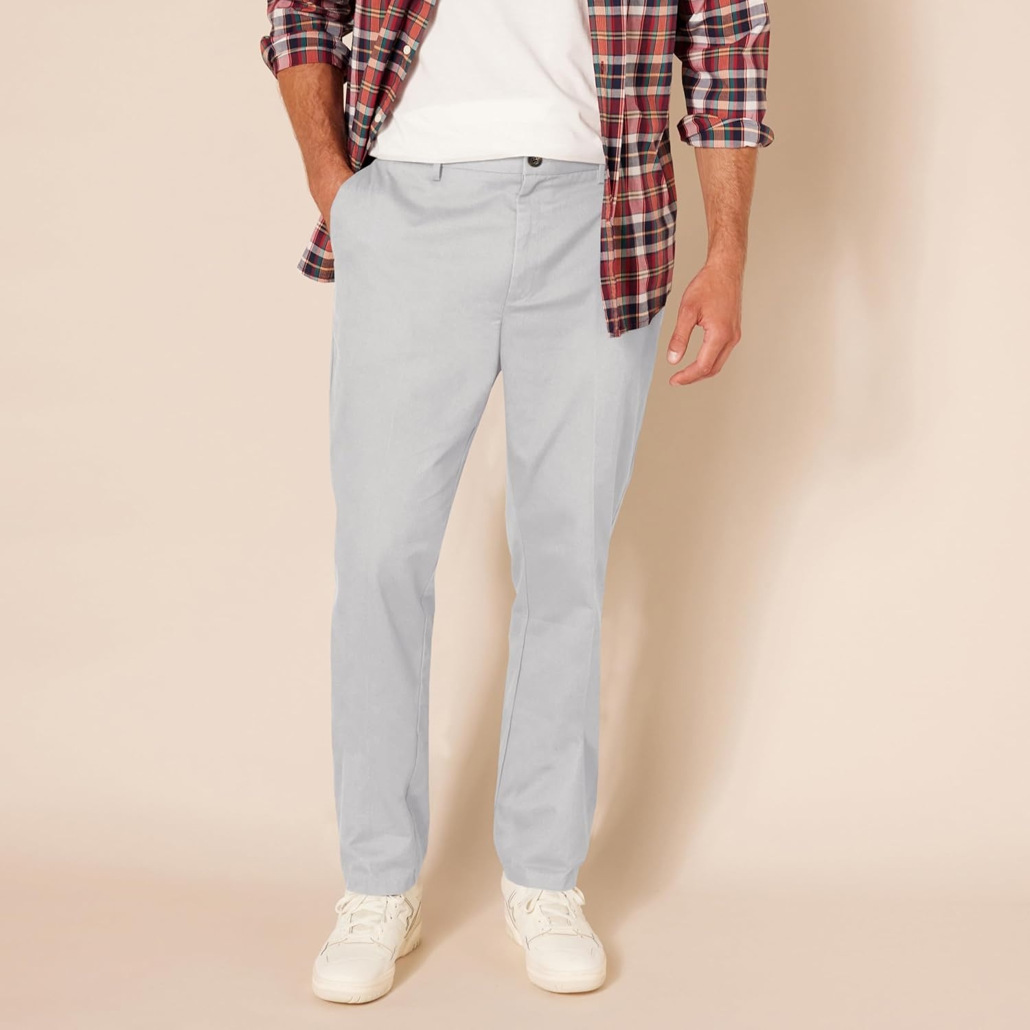 image:imageAmazon Essentials Mens SlimFit WrinkleResistant FlatFront Chino PantGrey