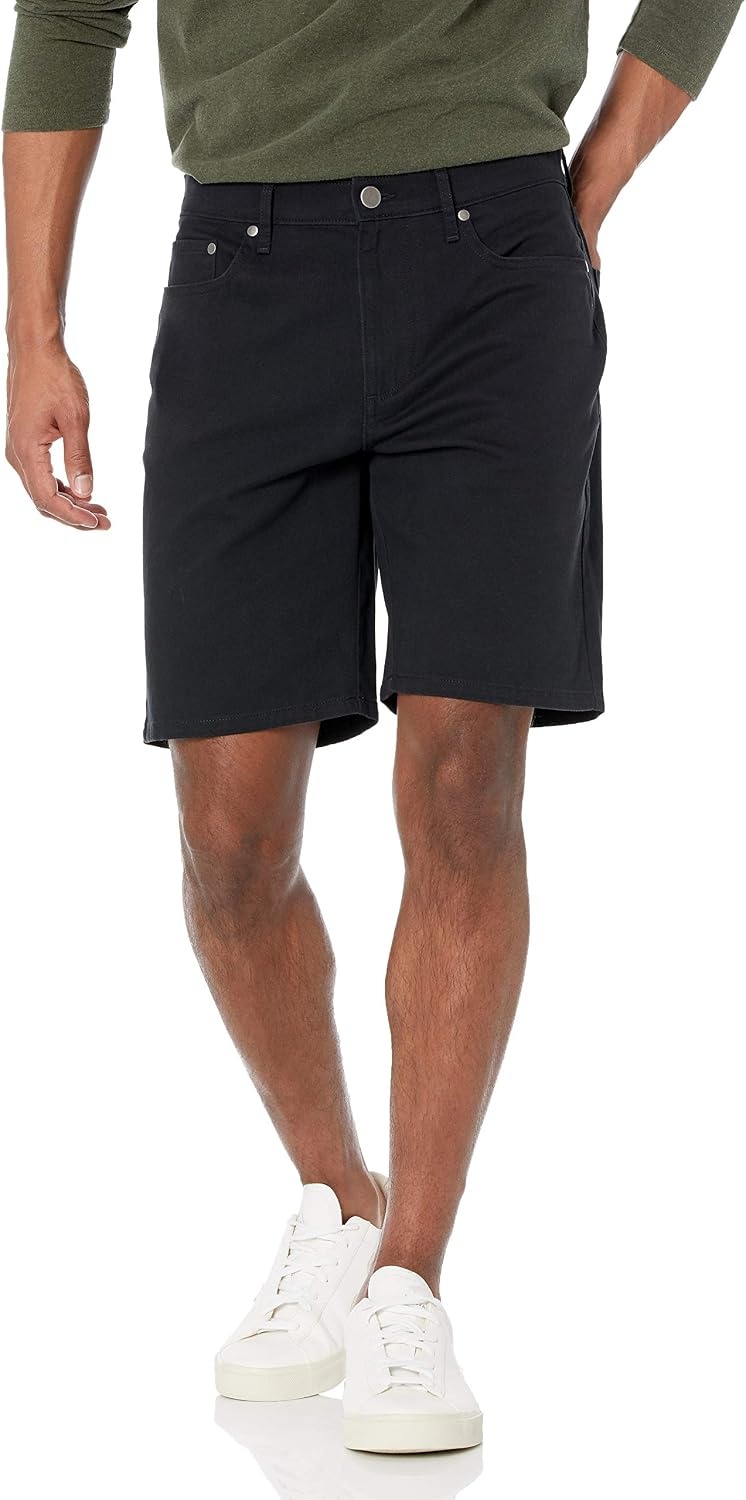 image:imageAmazon Essentials Mens StraightFit 9 Inseam Stretch Cotton Twill 5Pocket ShortsBlack